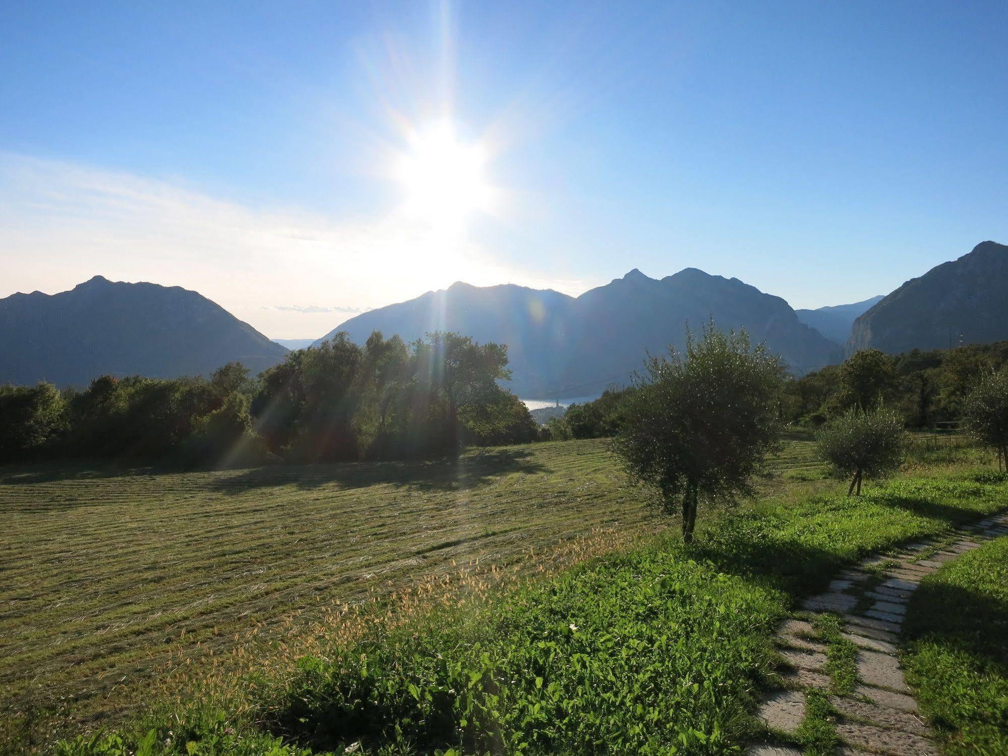 Agriturismo Deviscio Lecco Exteriér fotografie
